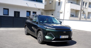 Garaža test – Geely Starray EM-i Max